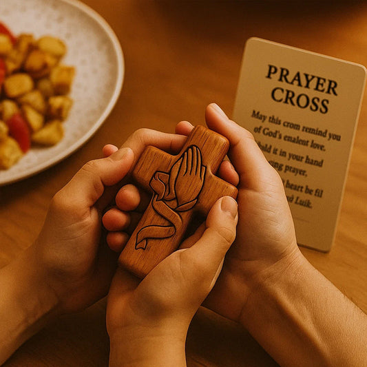 💕✝️Gebetskreuz-Taschenkarte aus Holz💯🪵Handgeschnitztes 3D-Geschenk für Ihre Lieben!